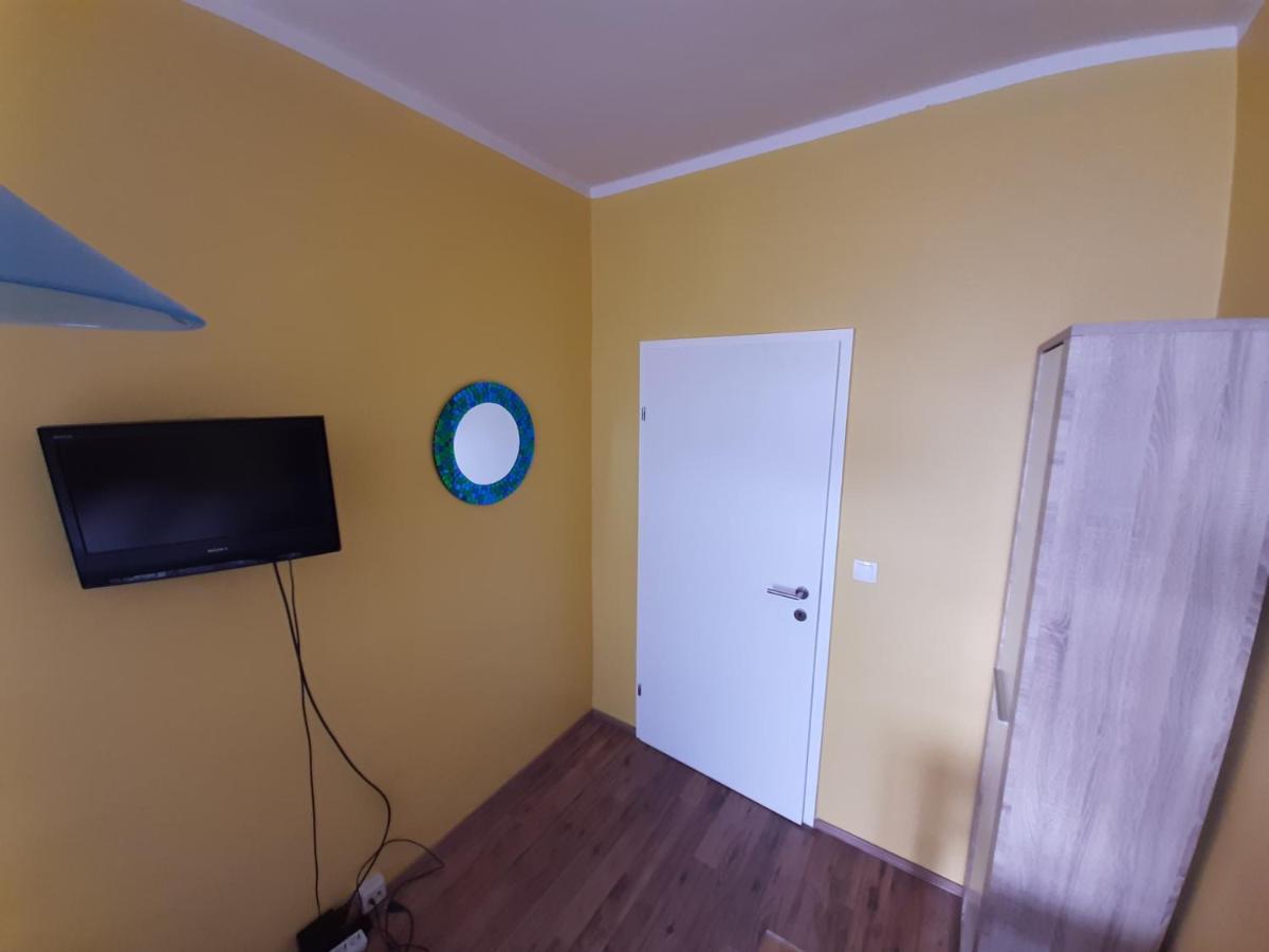 Monterooms Schoenbrunn 10 Minutes To Downtown Hospedagem domiciliar Viena