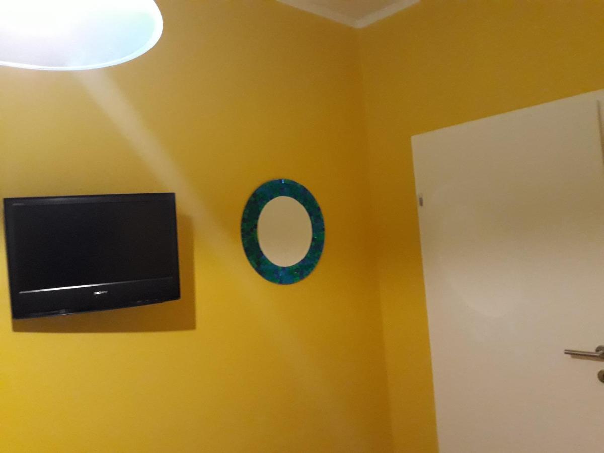Hospedagem domiciliar Monterooms Schoenbrunn 10 Minutes To Downtown *